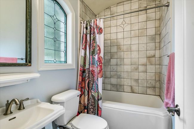 1208 Verdant Way, House other with 4 bedrooms, 3 bathrooms and 4 parking in Austin TX | Image 18
