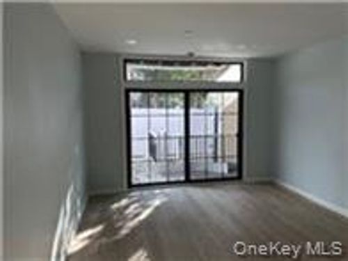 2nd-248-20 Jericho Tpke, Floral Park, NY, 11001-4034 | Card Image