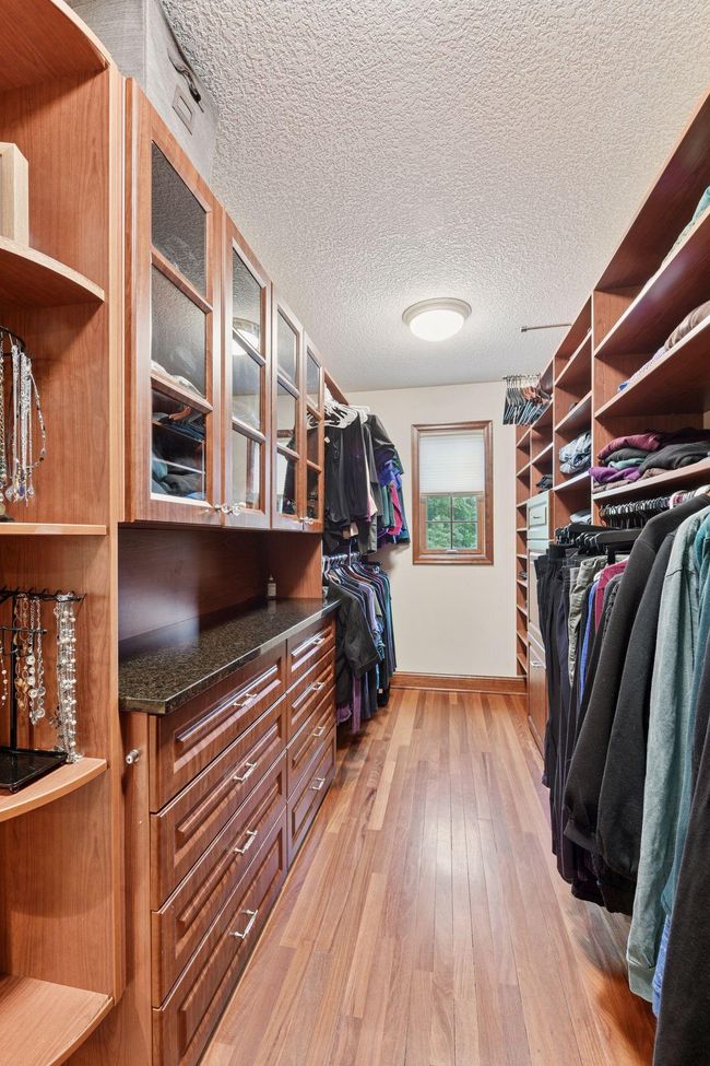 2 Closets for primary suite | Image 36