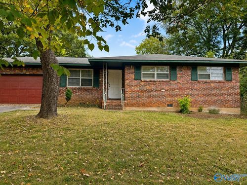 2608 Scenic View Dr Nw, Huntsville, AL, 35810-3608 | Card Image