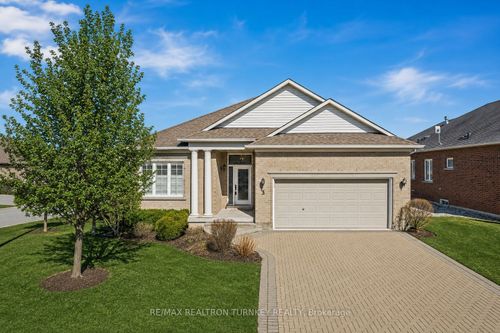 3 Little Ben, Stouffville, ON, L4A0K5 | Card Image
