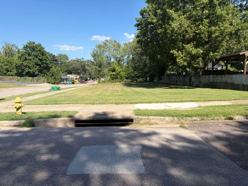 2260 N Campbell Avenue, Springfield, MO, 65803 | Card Image