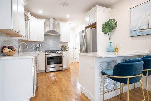 2-1023 Winthrop Ave, Revere, MA, 02151-4209 | Card Image