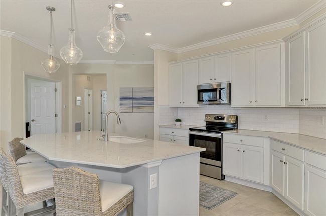 UNIT-203 - 10039 Crooked Creek Dr, Condo with 2 bedrooms, 2 bathrooms and null parking in VENICE FL | Image 11