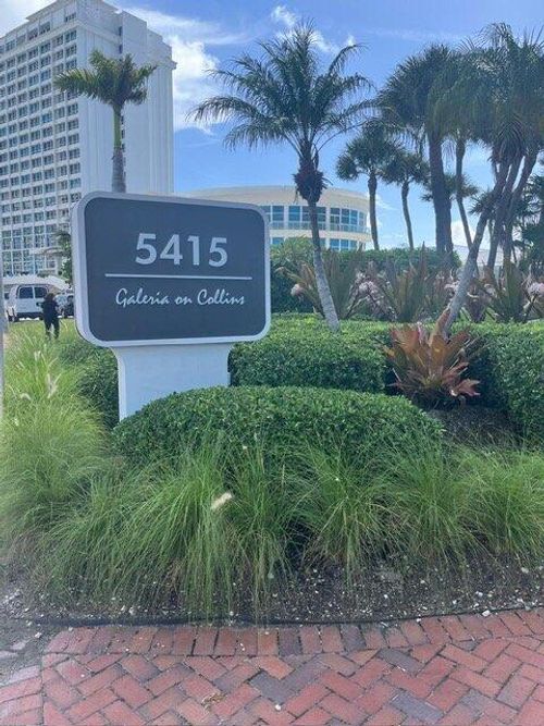 202a-5415 Collins Ave, Miami Beach, FL, 33140-2556 | Card Image