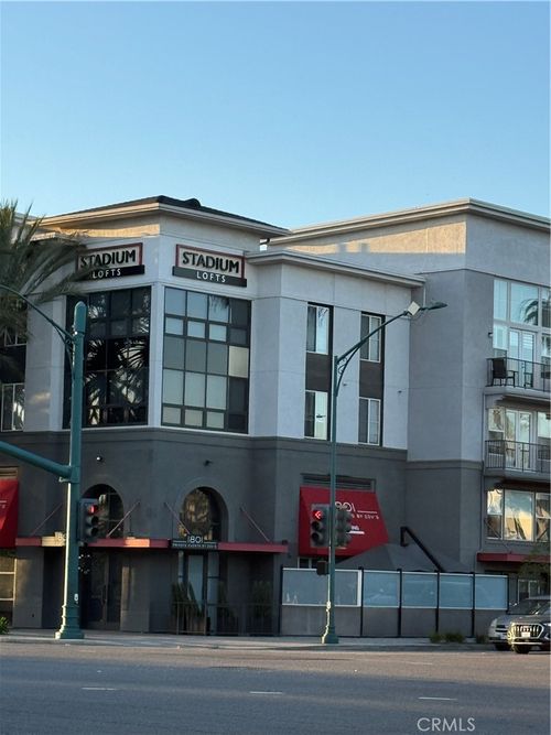 apt-4135-1801 E Katella Ave, Anaheim, CA, 92805-6672 | Card Image