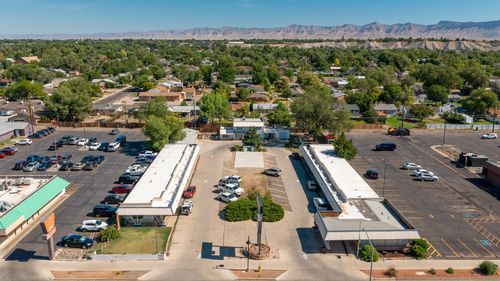 1940 North Ave, Grand Junction, CO, 81501-6425 | Card Image