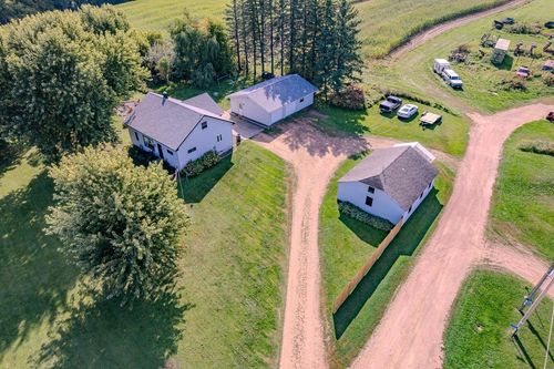 112917 County Road P, STRATFORD, WI, 54484-4464 | Card Image
