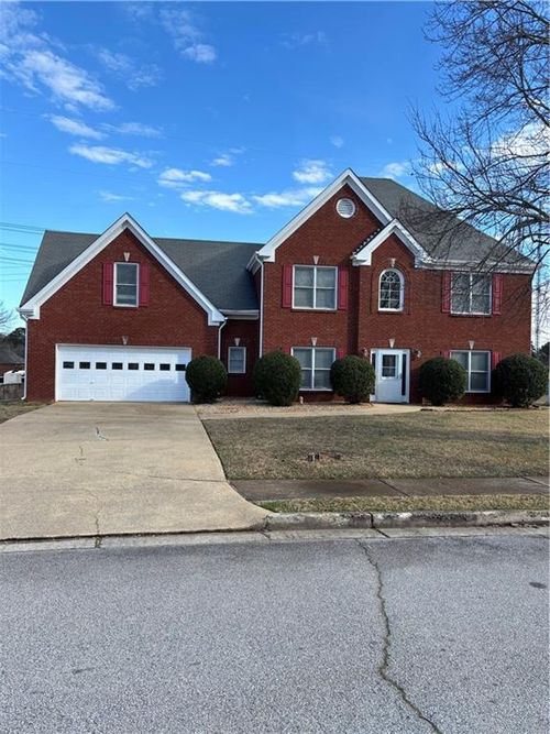 220 Cross Creek Dr, Lilburn, GA, 30047-7052 | Card Image