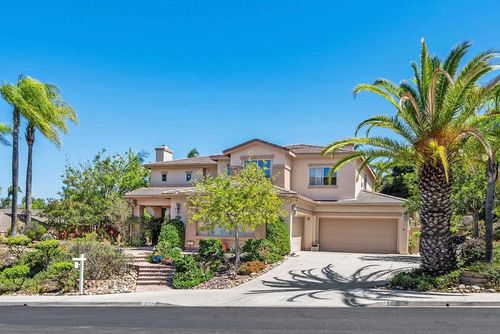 11721 Treadwell Dr, Poway, CA, 92064-6112 | Card Image
