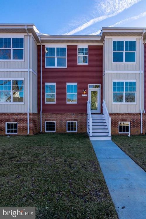 unit6-13 1st Ave Sw, GLEN BURNIE, MD, 21061-3790 | Card Image