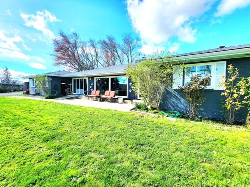 120 Hammel Rd, Eagle Point, OR, 97524-7703 | Card Image