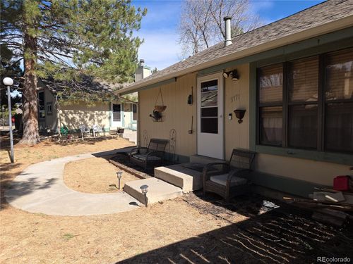 3771 S Danube Cir, Aurora, CO, 80013-5400 | Card Image