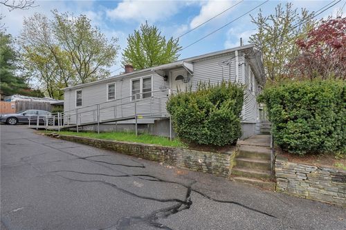 134 Glenbridge Ave, Providence, RI, 02909-5153 | Card Image