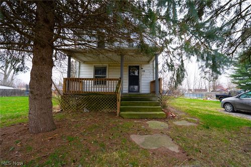 148 Oak St, Elyria, OH, 44035-3347 | Card Image