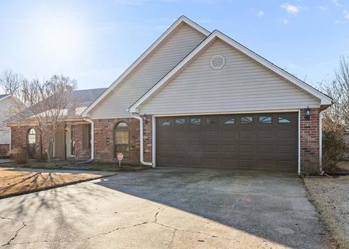 214 Northwind Dr, Marion, AR, 72364-3010 | Card Image