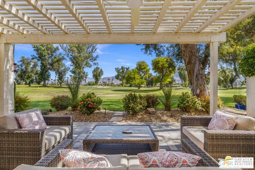 747 Inverness Dr, Rancho Mirage, CA, 92270-1440 | Card Image