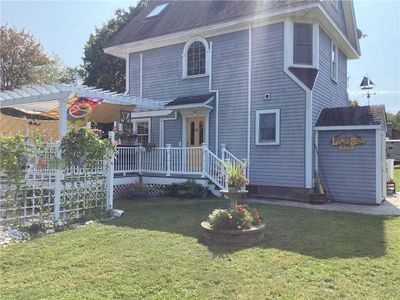 030 Madison Avenue, House other with 4 bedrooms, 2 bathrooms and 1 parking in Portsmouth RI | Image 1