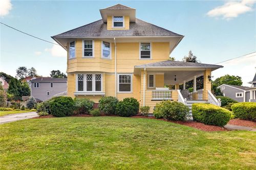 21 Grant Street, North Attleboro, MA, 02760 | Card Image