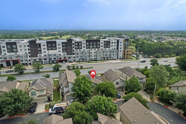 Aerial perspective of suburban area | Image 34