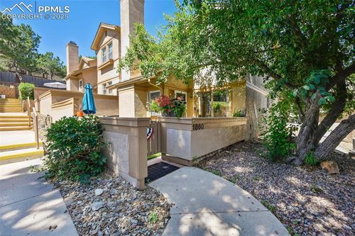 1860 Brookdale Dr, Colorado Springs, CO, 80918-3482 | Card Image