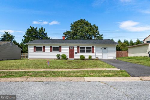 112 Lynch Farm Dr, NEWARK, DE, 19713-2813 | Card Image