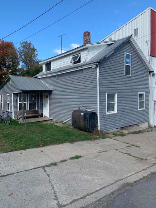 16 Depot St, Chateaugay, NY, 12920-4305 | Card Image