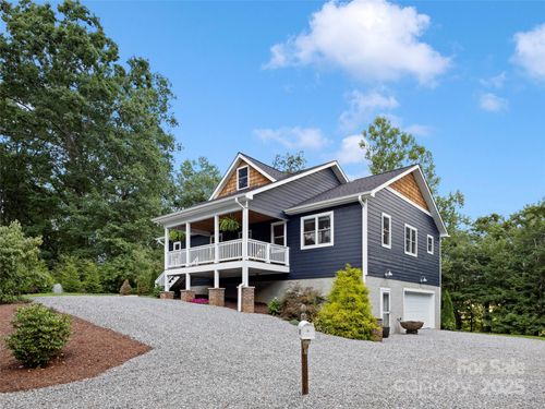 269 Adams Dr, Clyde, NC, 28721-7416 | Card Image