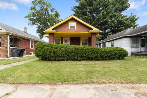 1818 Leer St, South Bend, IN, 46613-3025 | Card Image