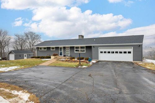 1608 County Road B, Platteville, WI, 53818-9501 | Card Image