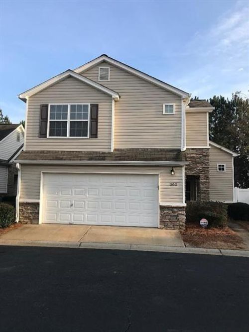 303 Hiawassee Dr, Woodstock, GA, 30188-3312 | Card Image