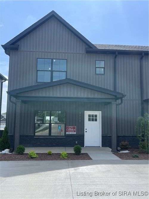 16-3517 Arbor Crossing Way, Jeffersonville, IN, 47130-1409 | Card Image