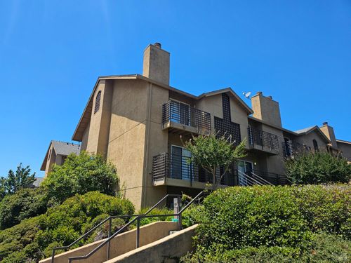 1186 Pear Tree Lane, Napa, CA, 94558 | Card Image