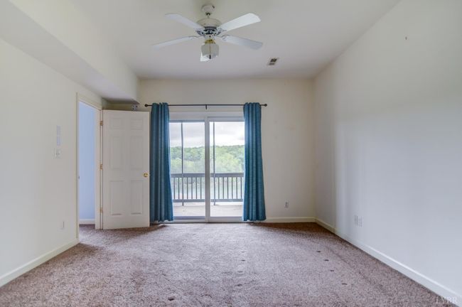 UNIT-5 - 1103 Mariners Way, Condo with 2 bedrooms, 2 bathrooms and null parking in Huddleston VA | Image 16