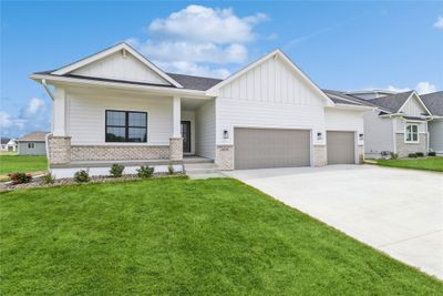 2809 Nw Linwood Court, Home with 4 bedrooms, 2 bathrooms and null parking in Ankeny IA | Image 3