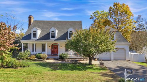17 Robindale Dr, Berlin, CT, 06037-2051 | Card Image