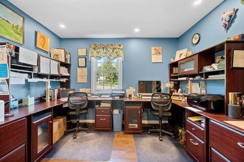 80 Center Rd, Hardwick, VT, 05843-9886 | Card Image