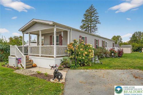 8792 Turkey Ridge Rd, BREINIGSVILLE, PA, 18031-2043 | Card Image