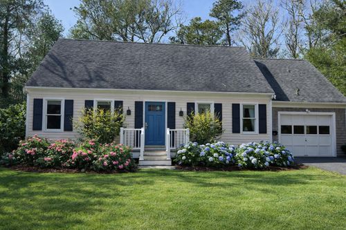 19 Marrick Ct, Centerville, MA, 02632-2461 | Card Image