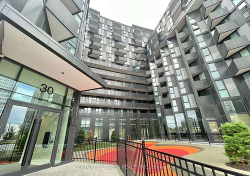 502-30 Tretti Way, North York, ON, M3H0E3 | Card Image