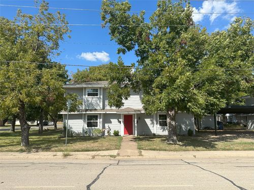 204 E Rucker St, Granbury, TX, 76048-1649 | Card Image