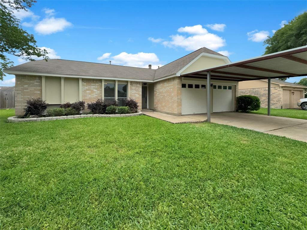 Canyon Springs Dr, LA Porte, TX 77571