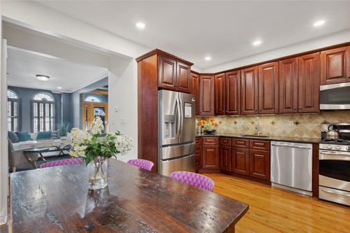 2-45 Bradhurst Ave, New York, NY, 10030-1209 | Card Image