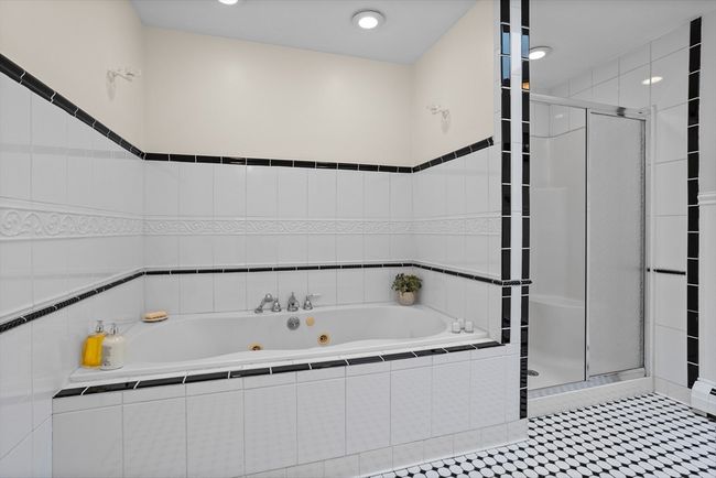 8 Winthrop Ave, House other with 5 bedrooms, 4 bathrooms and 4 parking in Bedford MA | Image 23