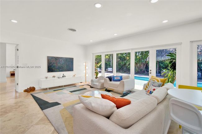 7860 Sw 134 Th St, House other with 4 bedrooms, 3 bathrooms and null parking in Pinecrest FL | Image 23