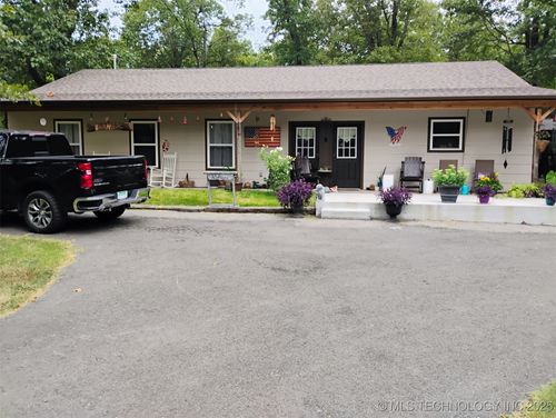 5969 E 620 Rd, Locust Grove, OK, 74352-1879 | Card Image