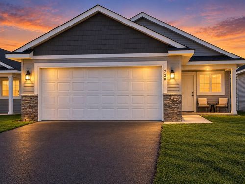 720 Cherrywood Ln Ne, Isanti, MN, 55040-4454 | Card Image