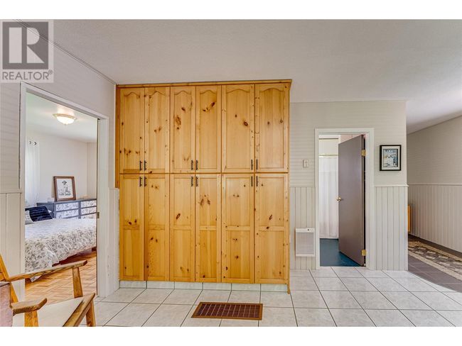 3315 Fiva Creek Rd S, House other with 2 bedrooms, 2 bathrooms and null parking in Westbridge BC | Image 34