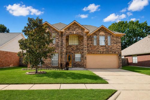 16318 Cobble Springs Ct, Sugar Land, TX, 77498-7119 | Card Image