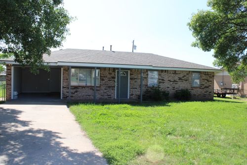 1405 Avenue B, Ballinger, TX, 76821-2109 | Card Image